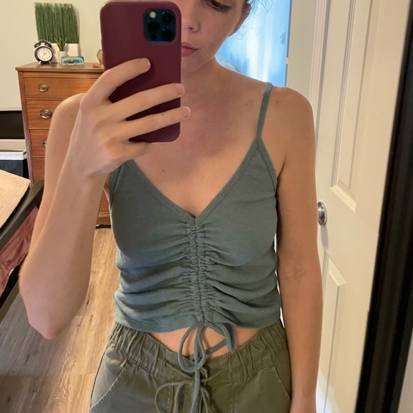 NWT cropped cami - Picture 7 of 9